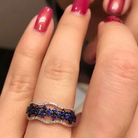 ✨✨ Blue Sapphire Lab Bridge Ring✨✨ - Picture 1 of 3